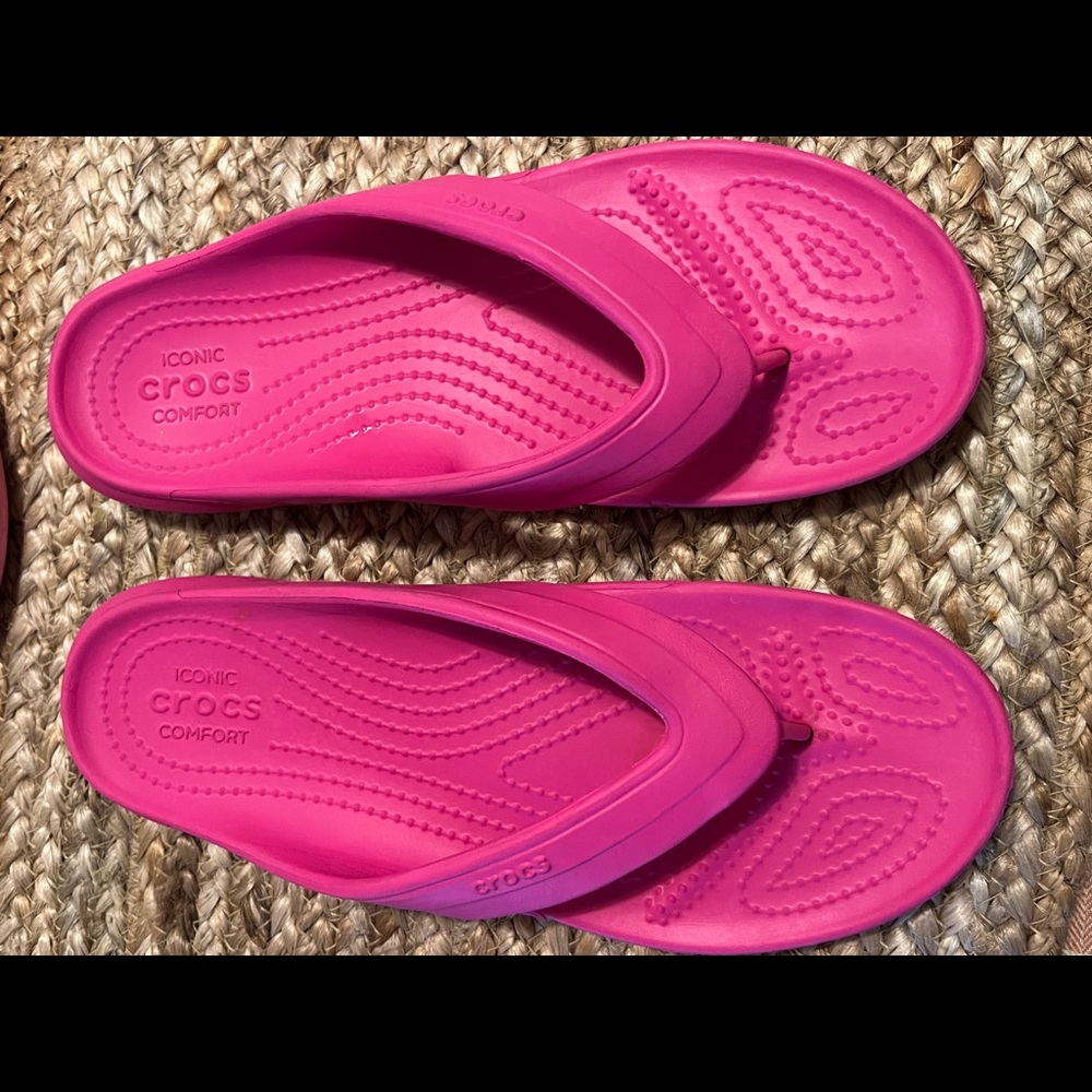 CROCS Women’s Flip Flops